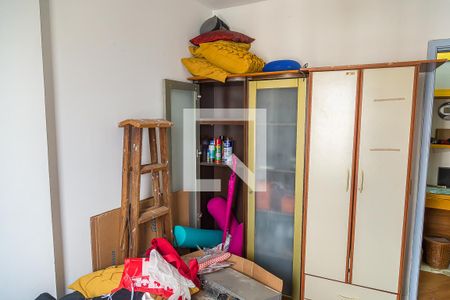 Quarto 1 de apartamento para alugar com 2 quartos, 54m² em Vila Guarani, São Paulo