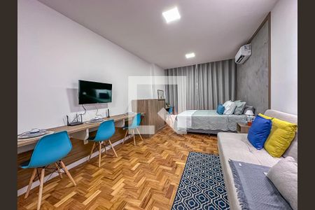 Sala  de kitnet/studio para alugar com 1 quarto, 32m² em Centro, Rio de Janeiro