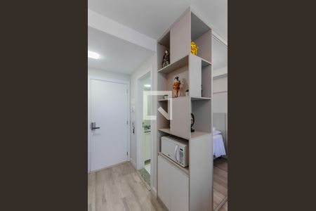 Cozinha de kitnet/studio para alugar com 1 quarto, 26m² em Liberdade, São Paulo