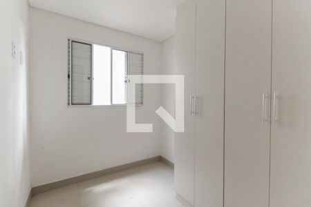 Quarto 2 de apartamento para alugar com 2 quartos, 38m² em Jardim Helena, São Paulo