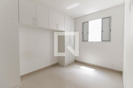 Quarto 1 de apartamento para alugar com 2 quartos, 38m² em Jardim Helena, São Paulo