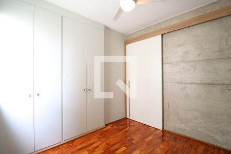 Quarto 1 de apartamento para alugar com 2 quartos, 54m² em Pompeia, São Paulo