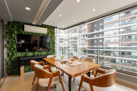 Varanda de apartamento à venda com 3 quartos, 135m² em Brooklin, São Paulo