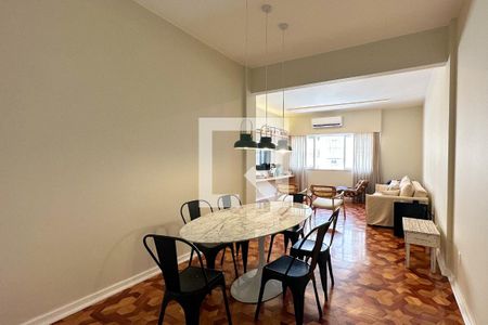 Sala de apartamento à venda com 2 quartos, 96m² em Copacabana, Rio de Janeiro