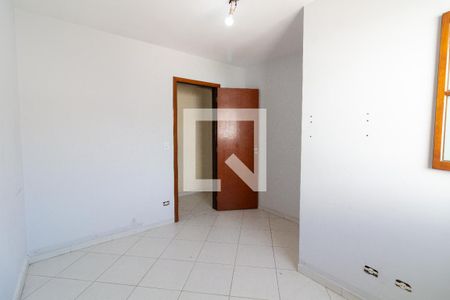 Quarto 1 de casa para alugar com 2 quartos, 150m² em Vila Dalva, São Paulo