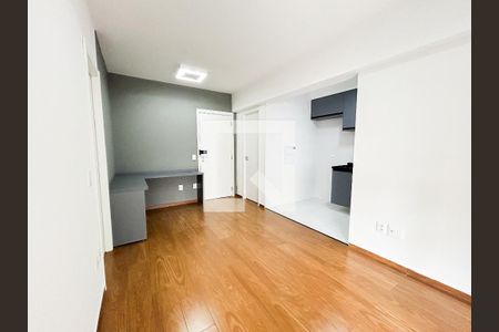 Sala de apartamento para alugar com 1 quarto, 50m² em Jardim das Acacias, São Paulo