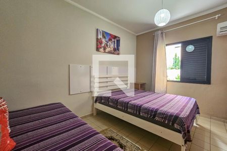 Quarto 1 de apartamento para alugar com 2 quartos, 70m² em Jardim Vitoria, Guarujá