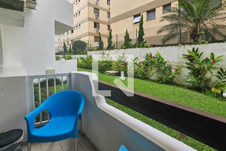 Varanda de apartamento para alugar com 2 quartos, 70m² em Jardim Vitoria, Guarujá