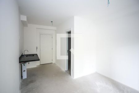 Sala e Cozinha de kitnet/studio para alugar com 1 quarto, 29m² em Liberdade, São Paulo