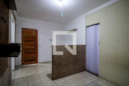 Sala  de casa para alugar com 1 quarto, 32m² em Campo Limpo, São Paulo