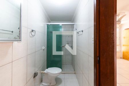 Banheiro de apartamento à venda com 1 quarto, 42m² em Menino Deus, Porto Alegre