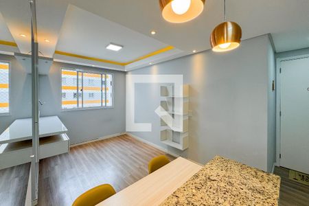 Sala de apartamento para alugar com 2 quartos, 42m² em Cambuci, São Paulo