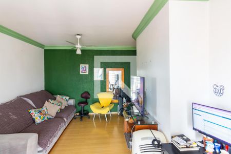 Sala de apartamento à venda com 2 quartos, 64m² em Quitaúna, Osasco