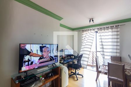 Sala de apartamento à venda com 2 quartos, 64m² em Quitaúna, Osasco