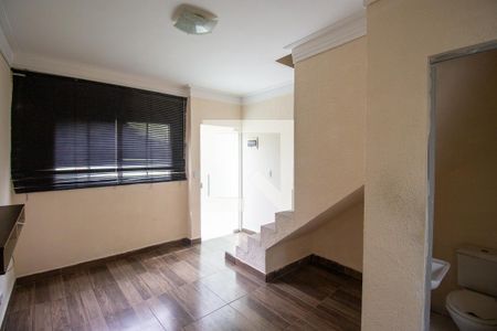 Sala de casa de condomínio à venda com 2 quartos, 41m² em Parada Xv de Novembro, São Paulo