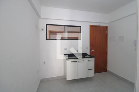 Cozinha de apartamento para alugar com 1 quarto, 34m² em Vila Gea, São Paulo