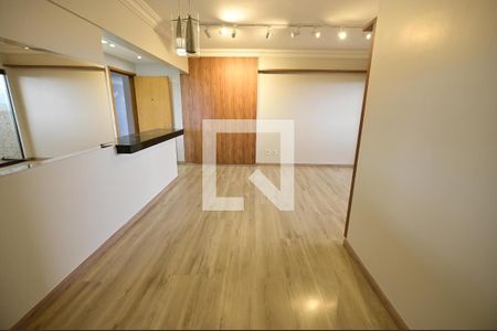 Sala de apartamento para alugar com 2 quartos, 72m² em Alto da Glória, Goiânia