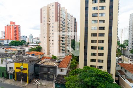 Vista da Sacada do Quarto 1 de apartamento para alugar com 2 quartos, 52m² em Vila Mariana, São Paulo