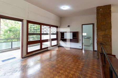 Sala de casa para alugar com 5 quartos, 259m² em Pacaembu, São Paulo