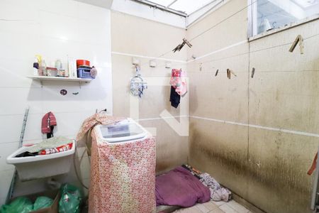 Casa à venda com 73m², 3 quartos e 1 vaga Casa à venda com 73m², 3 quartos e 1 vagaÁrea de serviço