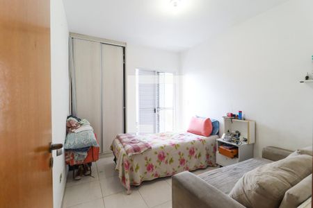 Casa à venda com 73m², 3 quartos e 1 vaga Casa à venda com 73m², 3 quartos e 1 vagaQuarto 1