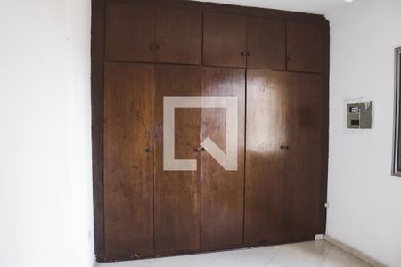 Casa à venda com 142m², 3 quartos e 3 vagas Casa à venda com 142m², 3 quartos e 3 vagasQuarto 1