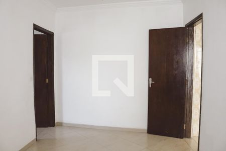 Sala de casa à venda com 3 quartos, 192m² em Vila Prado, São Paulo