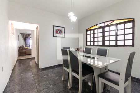 Sala de Jantar de casa à venda com 3 quartos, 195m² em Vila Carmosina, São Paulo