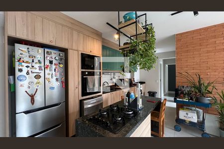 Cozinha de apartamento para alugar com 3 quartos, 84m² em Sumarezinho, São Paulo