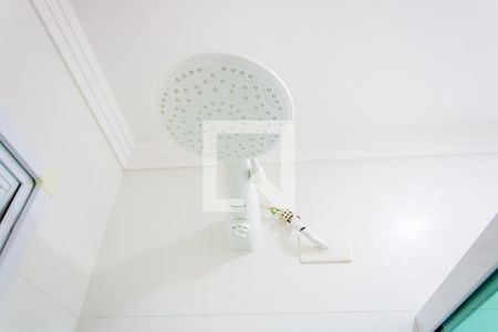 Apartamento à venda com 70m², 2 quartos e 1 vaga Apartamento à venda com 70m², 2 quartos e 1 vagaBanheiro social