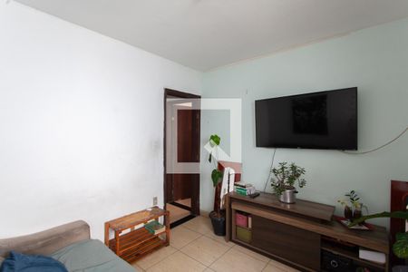 Sala de casa para alugar com 3 quartos, 220m² em Conjunto Celso Machado, Belo Horizonte