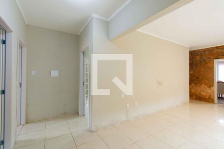 Sala de casa à venda com 3 quartos, 310m² em Rio Branco, Canoas