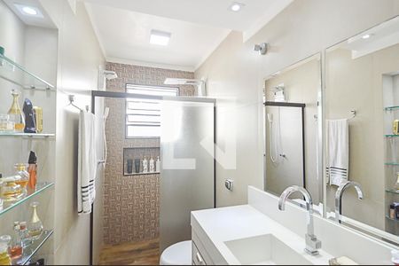 Banheiro da Suíte de casa à venda com 3 quartos, 300m² em Vila Dourados, São Bernardo do Campo