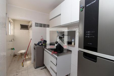 Cozinha e Área de Serviço de apartamento para alugar com 2 quartos, 57m² em Parque Novo Mundo, São Paulo