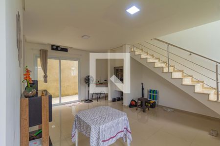 Sala de casa para alugar com 2 quartos, 100m² em São José, Canoas