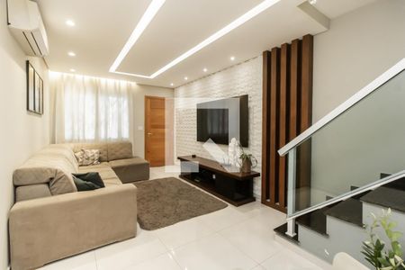 Sala de casa à venda com 3 quartos, 160m² em Vila Nhocuné, São Paulo