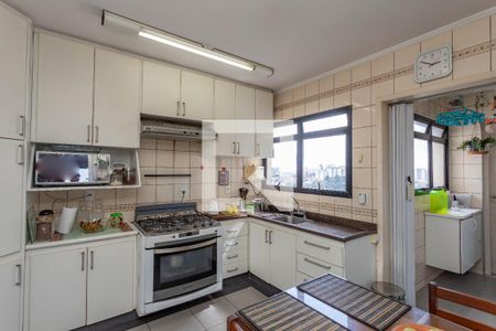 Apartamento à venda com 96m², 3 quartos e 2 vagas Apartamento à venda com 96m², 3 quartos e 2 vagasCozinha