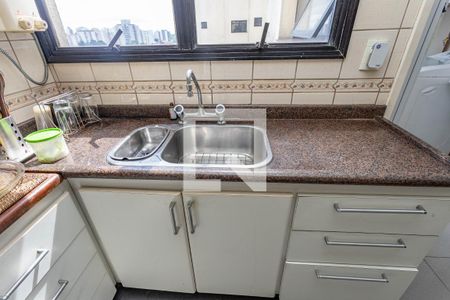 Apartamento à venda com 96m², 3 quartos e 2 vagas Apartamento à venda com 96m², 3 quartos e 2 vagasCozinha