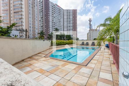 Apartamento à venda com 96m², 3 quartos e 2 vagas Apartamento à venda com 96m², 3 quartos e 2 vagasÁrea comum - Piscina