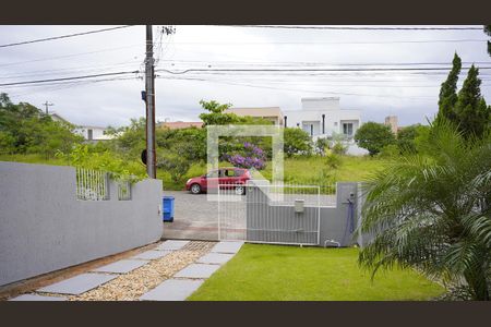 Vista Pátio de casa para alugar com 3 quartos, 87m² em Campeche Central, Florianópolis