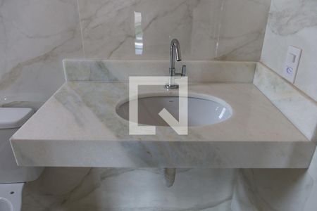 Casa à venda com 189m², 3 quartos e 7 vagas Casa à venda com 189m², 3 quartos e 7 vagasBanheiro da Suíte 3