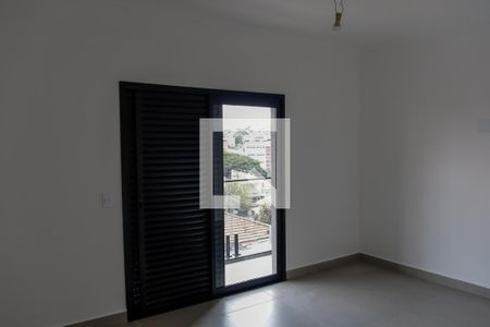 Casa à venda com 189m², 3 quartos e 7 vagas Casa à venda com 189m², 3 quartos e 7 vagasQuarto 3 - Suíte