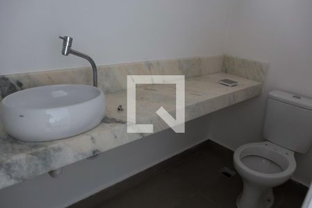 Casa à venda com 189m², 3 quartos e 7 vagas Casa à venda com 189m², 3 quartos e 7 vagasLavabo