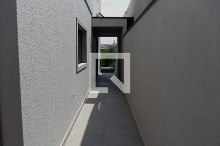 Casa à venda com 189m², 3 quartos e 7 vagas Casa à venda com 189m², 3 quartos e 7 vagasCorredor