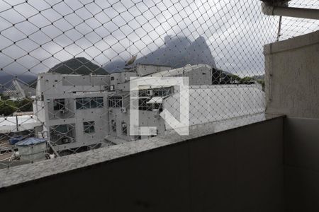 Varanda de apartamento à venda com 4 quartos, 450m² em Barra da Tijuca, Rio de Janeiro