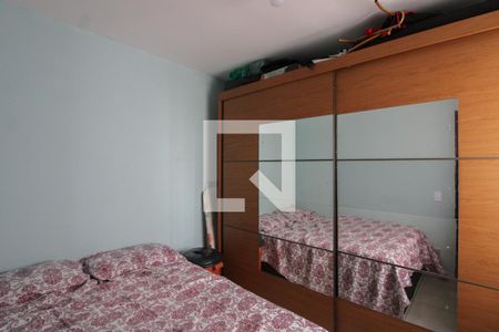 Quarto 2 de apartamento para alugar com 2 quartos, 46m² em Vila Jardim Leblon, Belo Horizonte