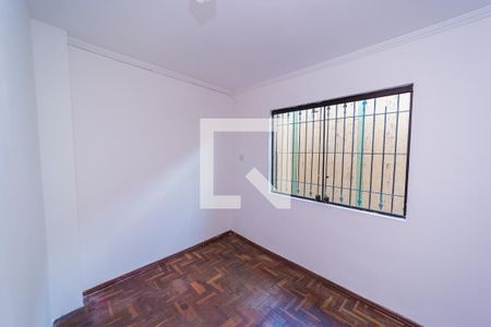 Quarto 1 de casa para alugar com 2 quartos, 60m² em Parque Cisper, São Paulo