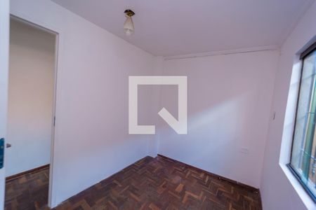 Quarto 1 de casa para alugar com 2 quartos, 60m² em Parque Cisper, São Paulo