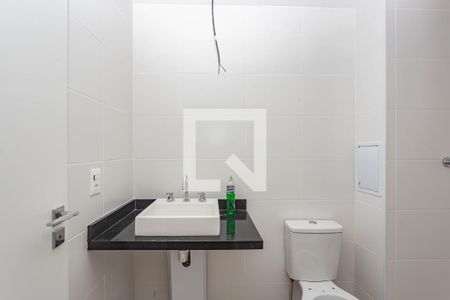 Banheiro de kitnet/studio à venda com 1 quarto, 27m² em Liberdade, São Paulo