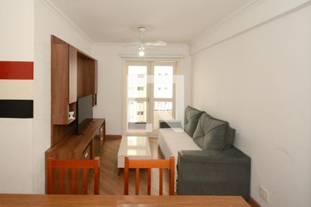 Sala de apartamento à venda com 3 quartos, 63m² em Vila Anhanguera, São Paulo